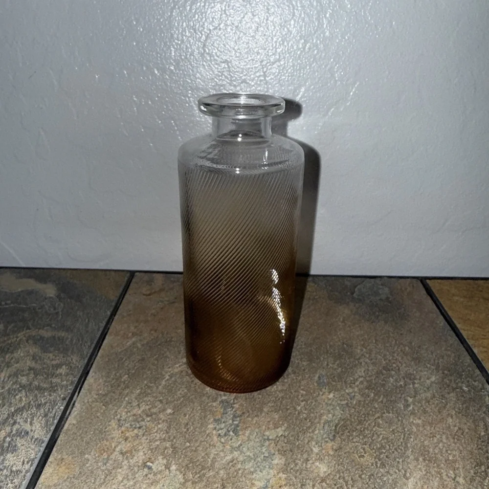 Mini Fluted Translucent Glass Tabletop Indoor Vase, 5 inches in Amber color‎